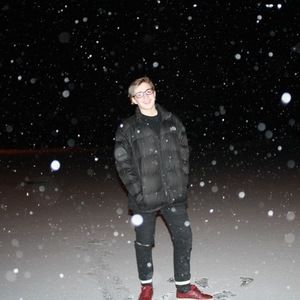 Meet your Posher, Jonny